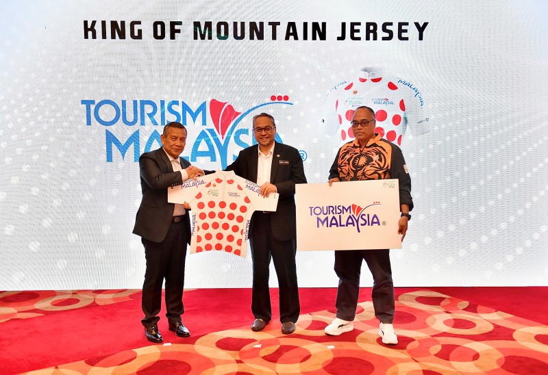 TOURISM MALAYSIA TERUSKAN KERJASAMA STRATEGIK & PEMEGANG JERSI POLKA DOT RAJA BUKIT