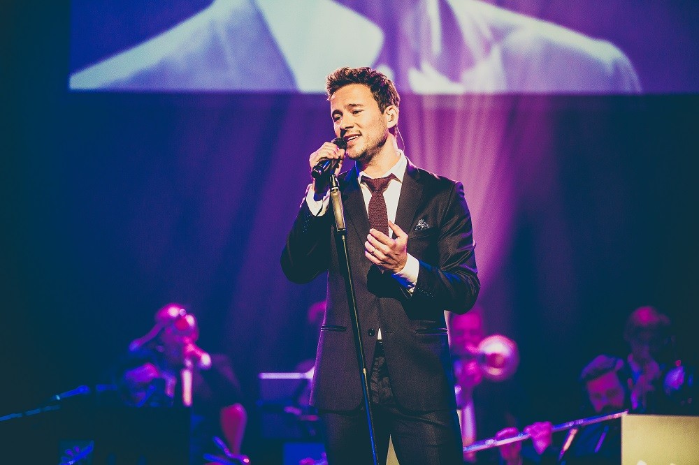 BRINGING ‘UNFORGETTABLE’ HITS TO LIFE