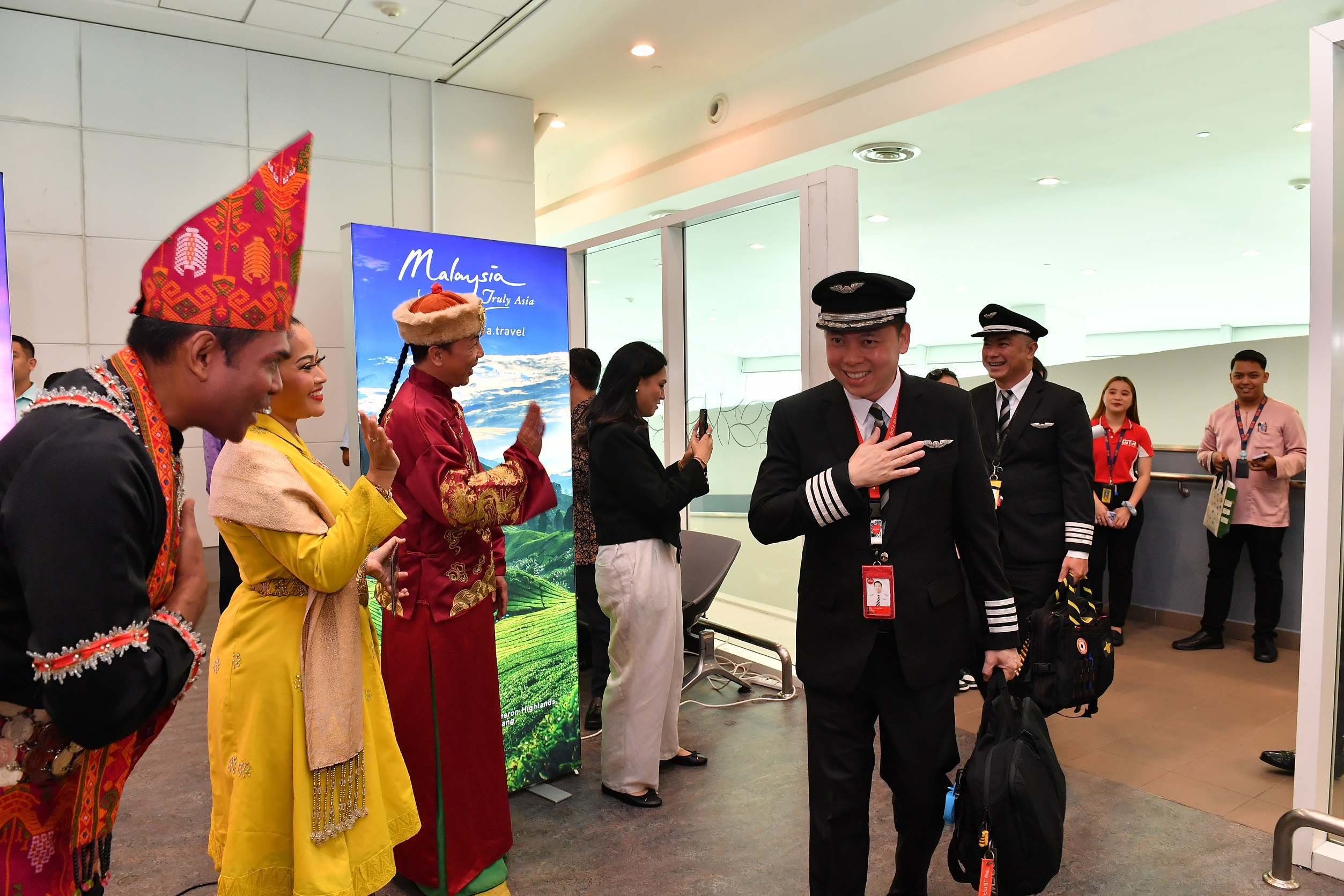 MALAYSIA WELCOMES INAUGURAL AIRASIA X FLIGHT FROM ALMATY TO KUALA LUMPUR
