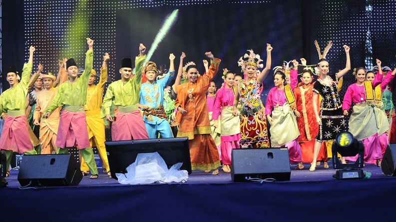 EXPERIENCE MALAYSIA AUGUST