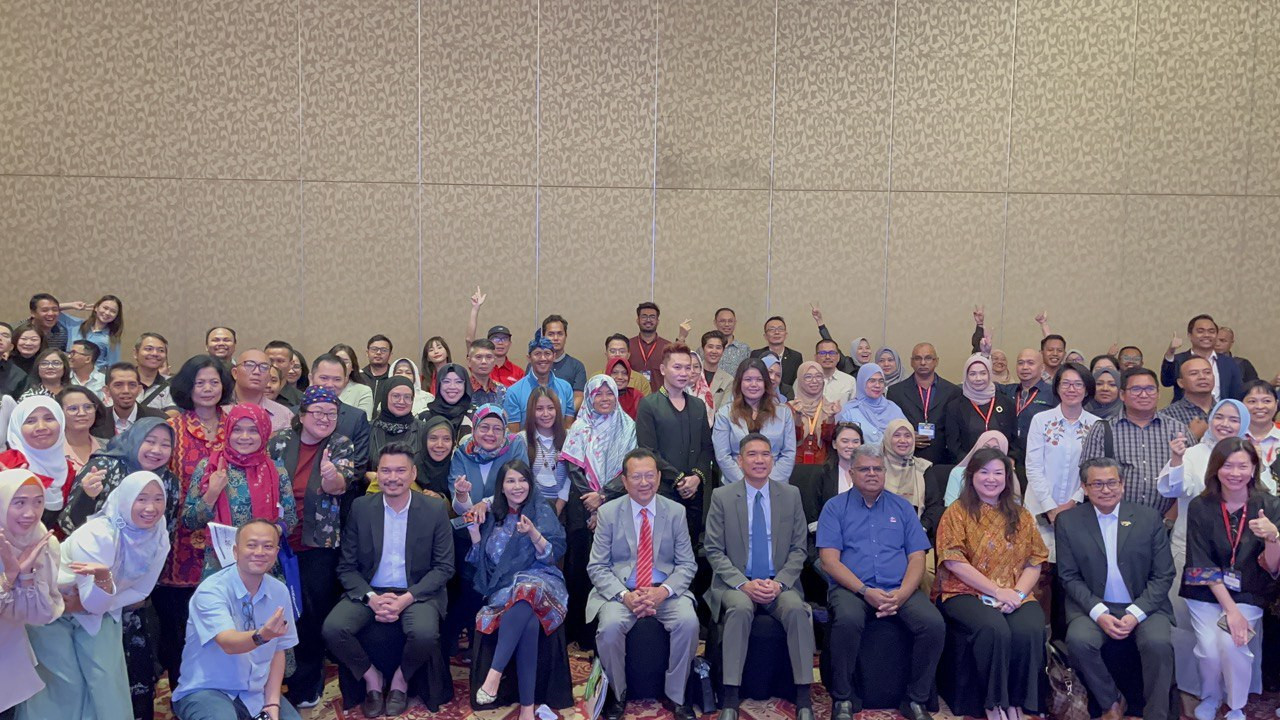 TOURISM MALAYSIA LANCAR MISI JUALAN KE INDONESIA  & KEMPEN MOTOGP SEPANG 2023