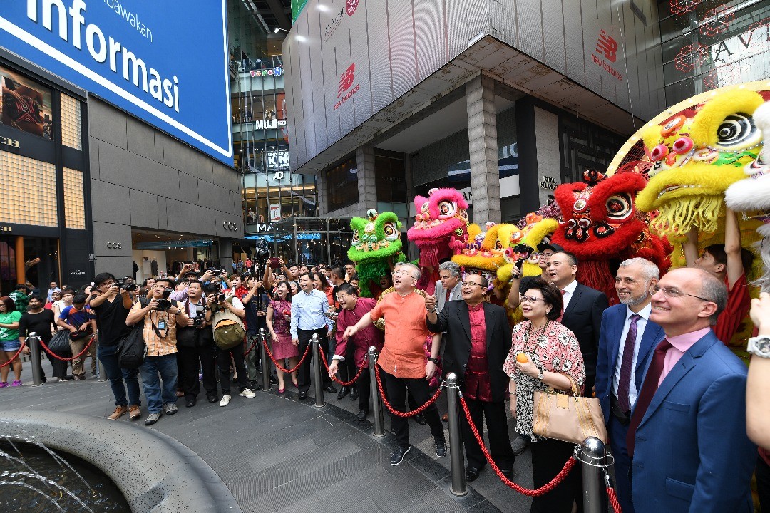 DREAM GARDEN OF PROSPERITY BRINGS ABUNDANCE OF BLESSINGS AND GOOD WISHES