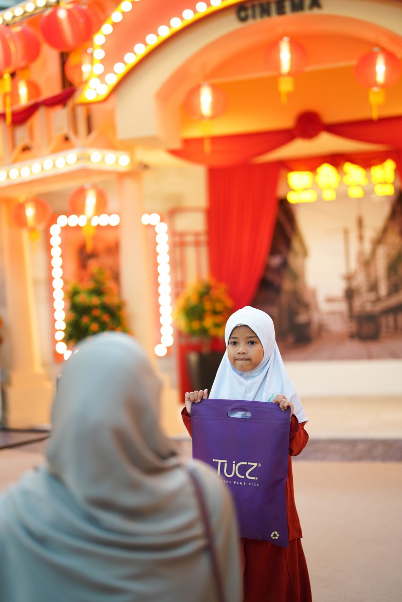 SURIA KLCC'S VINTAGE AFFAIR SPARKS CNY MAGIC