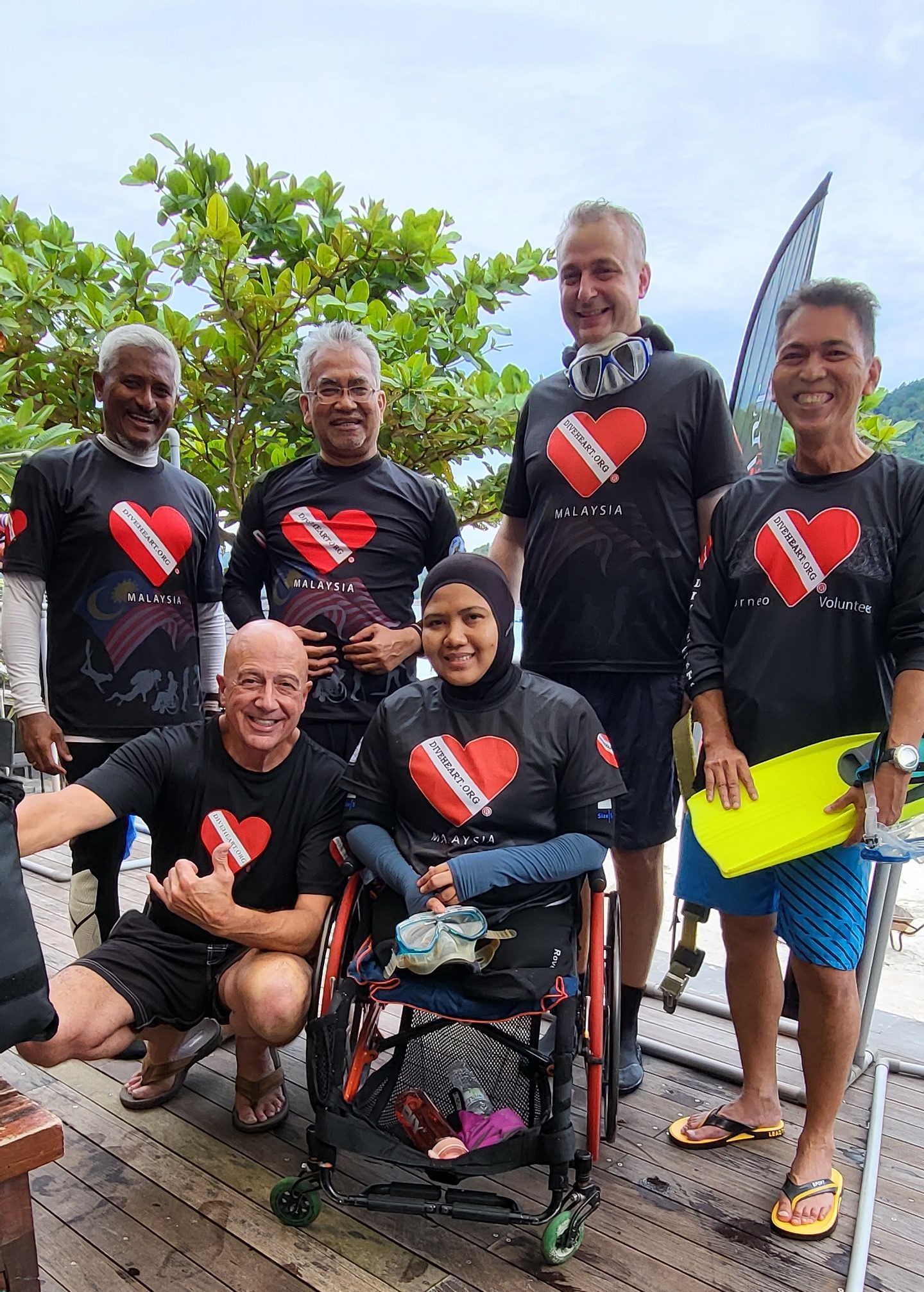 DIVEHEART BRINGS DISABLED DIVERS TO EXPLORE THE UNDERWATER WORLD OF PERHENTIAN