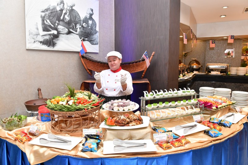 SAVOUR AND EXPERIENCE MALAYSIAN FOOD & CULTURE IN VIENTIANE