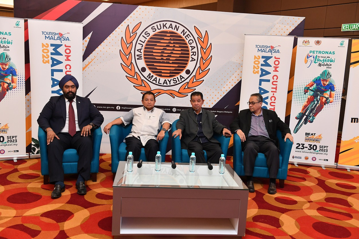 TOURISM MALAYSIA TAJA JERSI POLKA DOT RAJA BUKIT LE TOUR DE LANGKAWI 2023