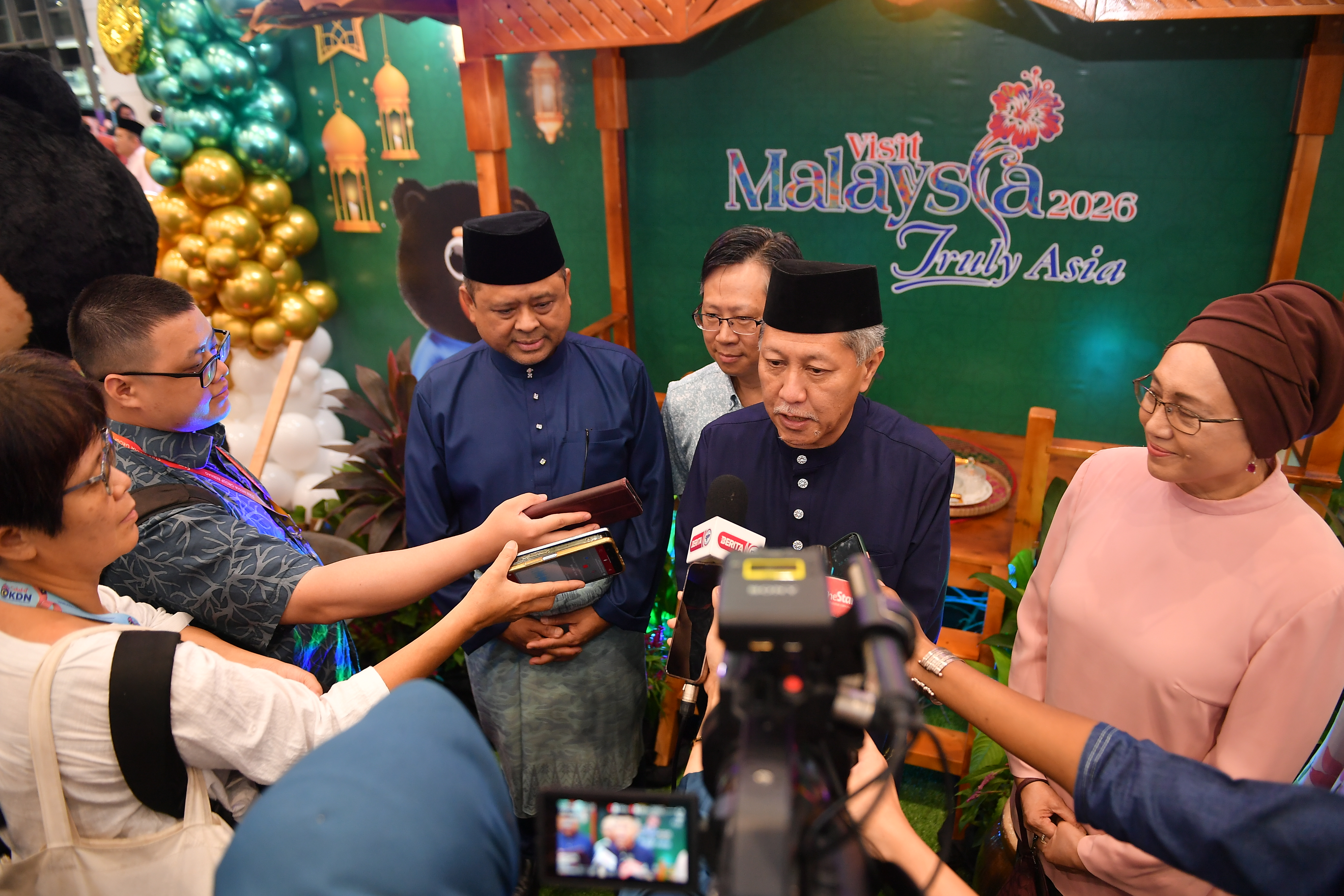 MALAYSIA WELCOMES VISITORS WITH FESTIVE  HARI RAYA AIDILFITRI CELEBRATIONS