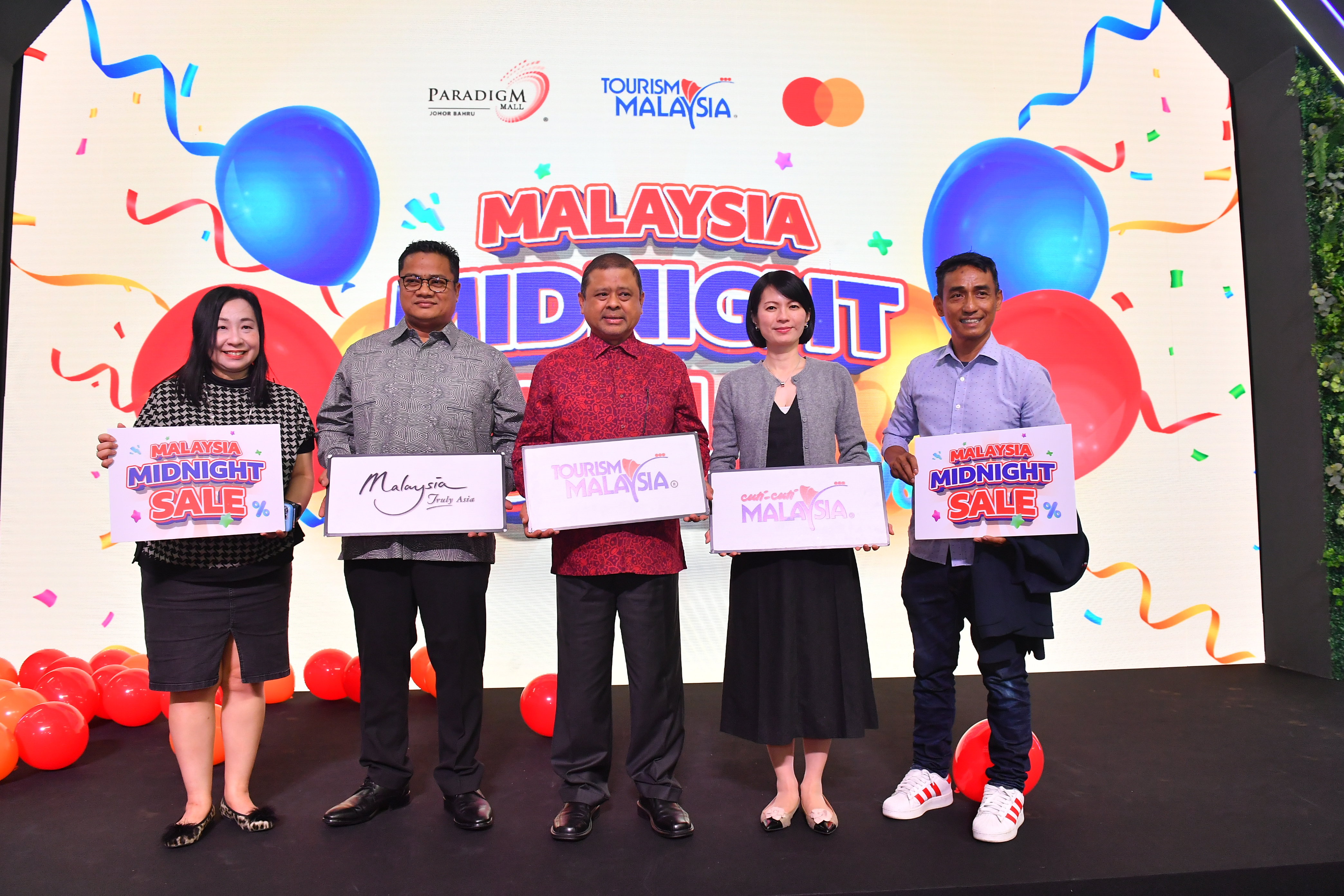 MALAYSIA MIDNIGHT SALE 2024 TO BOOST TOURISM AND ECONOMIC GROWTH