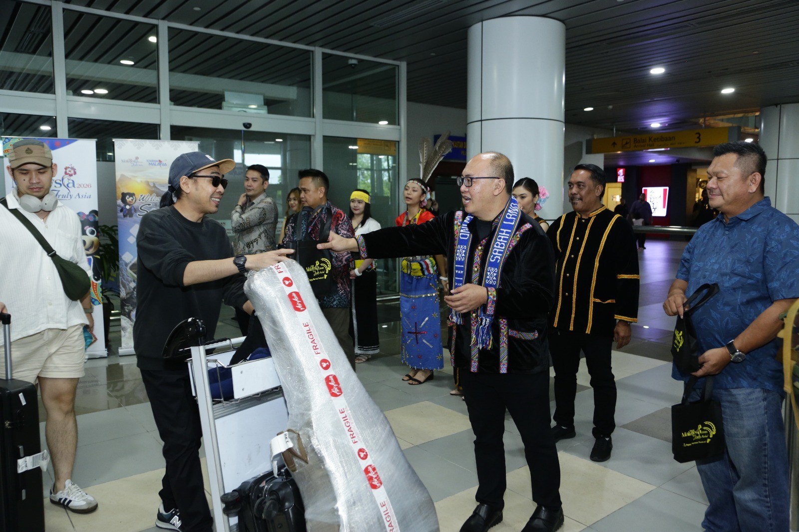 SABAH WELCOMES VISITORS WITH A HEARTY  HARVEST CELEBRATION FOR KAAMATAN FESTIVAL