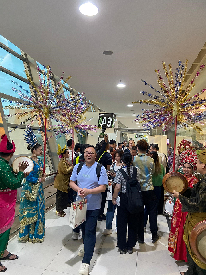 MALAYSIA WELCOMES SHANGHAI AIRLINES’ INAUGURAL FLIGHT FROM SHANGHAI TO PENANG