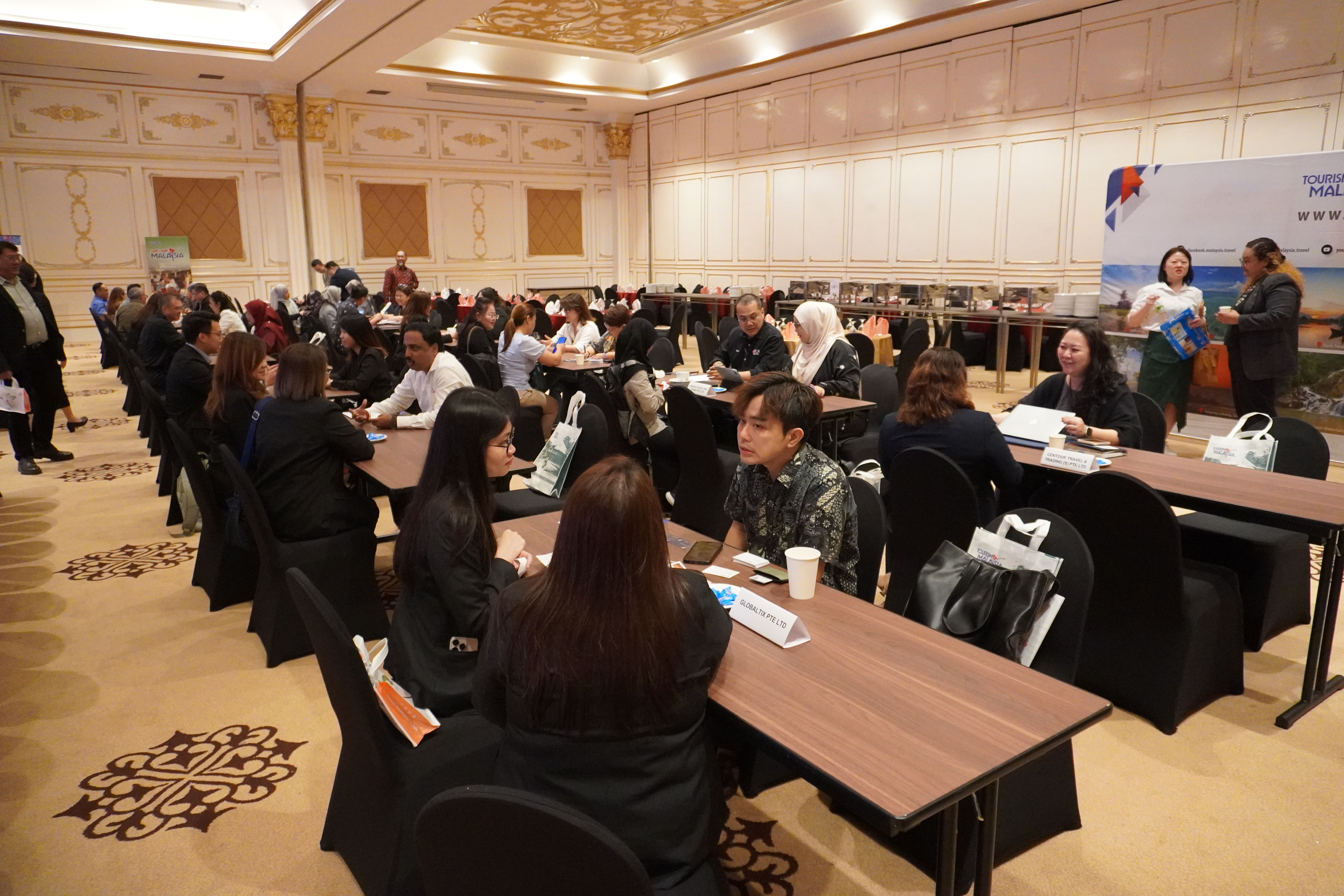 SARAWAK WELCOMES SINGAPORE’S TRAVEL AGENTS  FOR “MEET-THE-EXPERTS” PROGRAMME