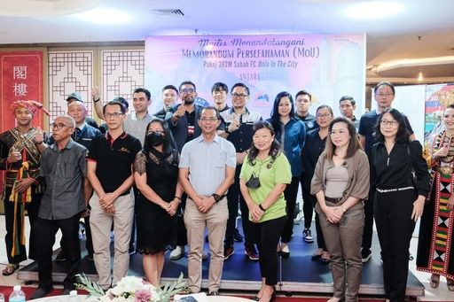 PAKEJ SUKAN PELANCONGAN ‘BOLA IN THE CITY’  DI SABAH SASAR PEMINAT BOLA SEPAK