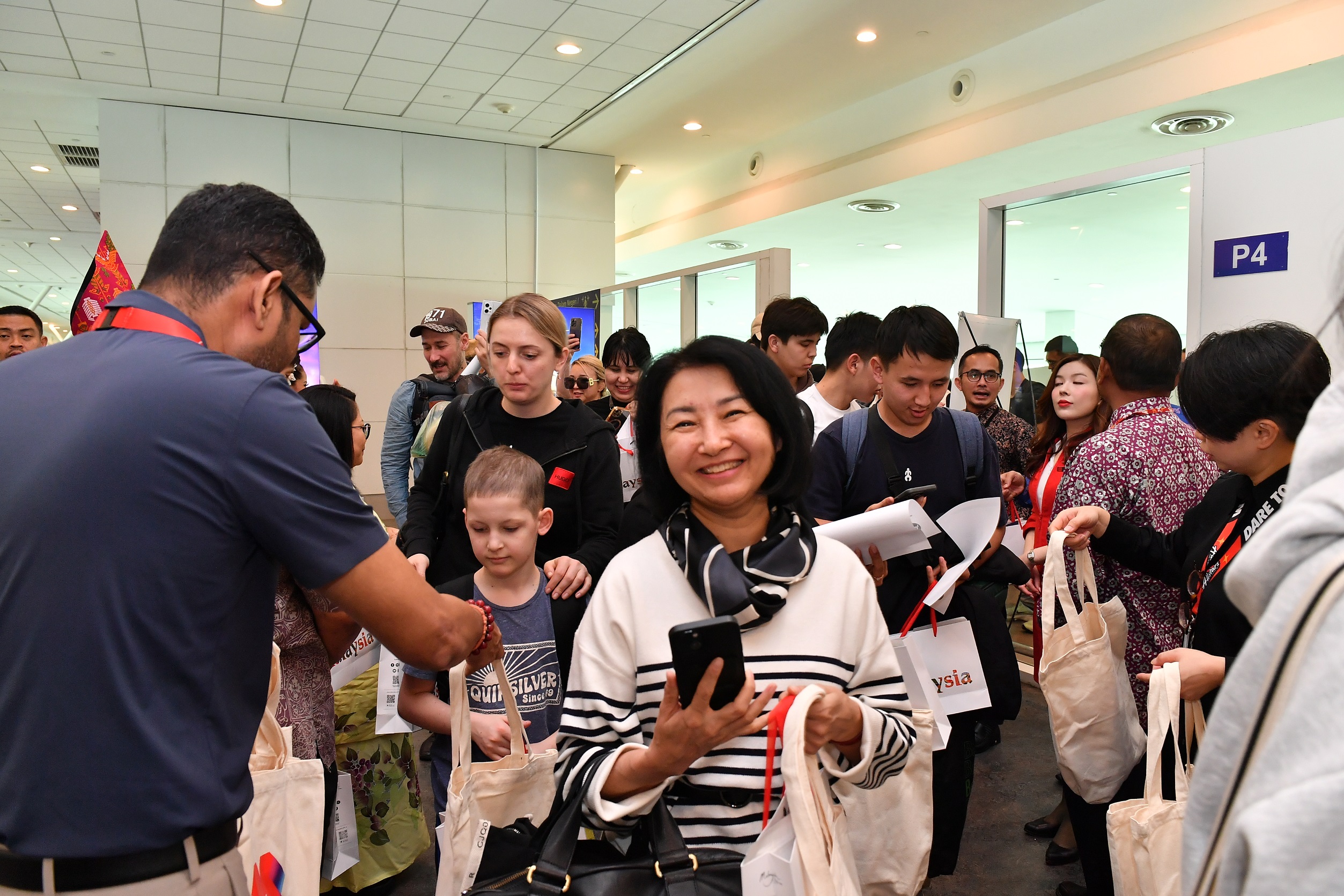 MALAYSIA WELCOMES INAUGURAL AIRASIA X FLIGHT FROM ALMATY TO KUALA LUMPUR