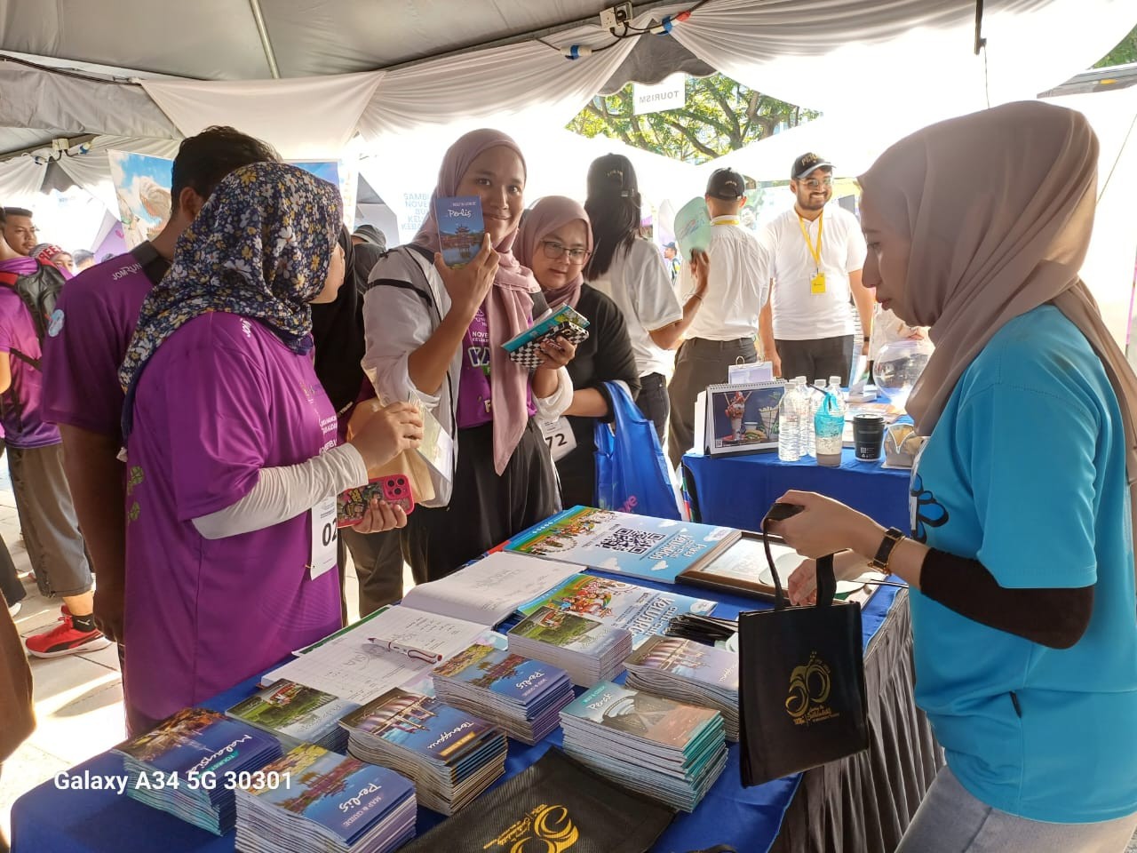 TOURISM MALAYSIA LANCAR PAKEJ CUTI-CUTI KELUARGA