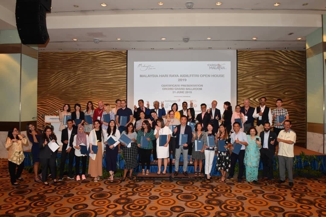 29 INTERNATIONAL MEDIA AND TOUR OPERATORS CELEBRATE HARI RAYA AIDIL FITRI IN MALAYSIA