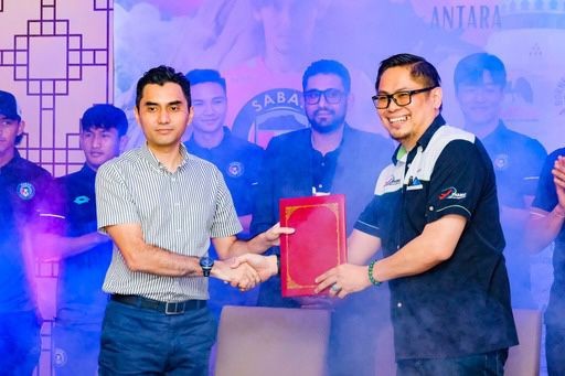 PAKEJ SUKAN PELANCONGAN ‘BOLA IN THE CITY’  DI SABAH SASAR PEMINAT BOLA SEPAK