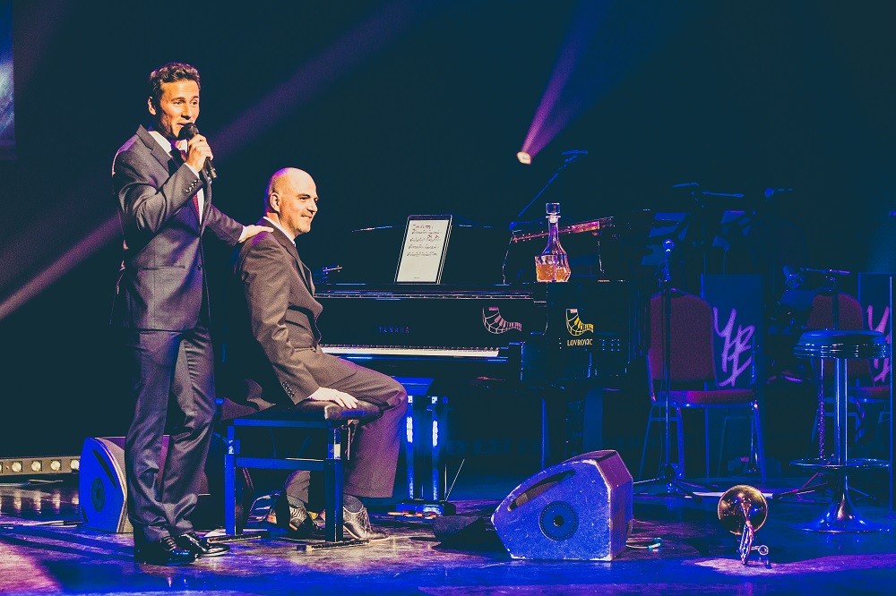 BRINGING ‘UNFORGETTABLE’ HITS TO LIFE