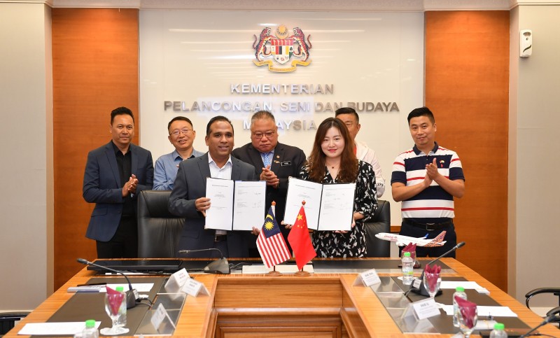 JIANGSU TOPVIEW SIGNS MOU WITH BATIK AIR FOR EXPANSION OF CHINA ROUTES