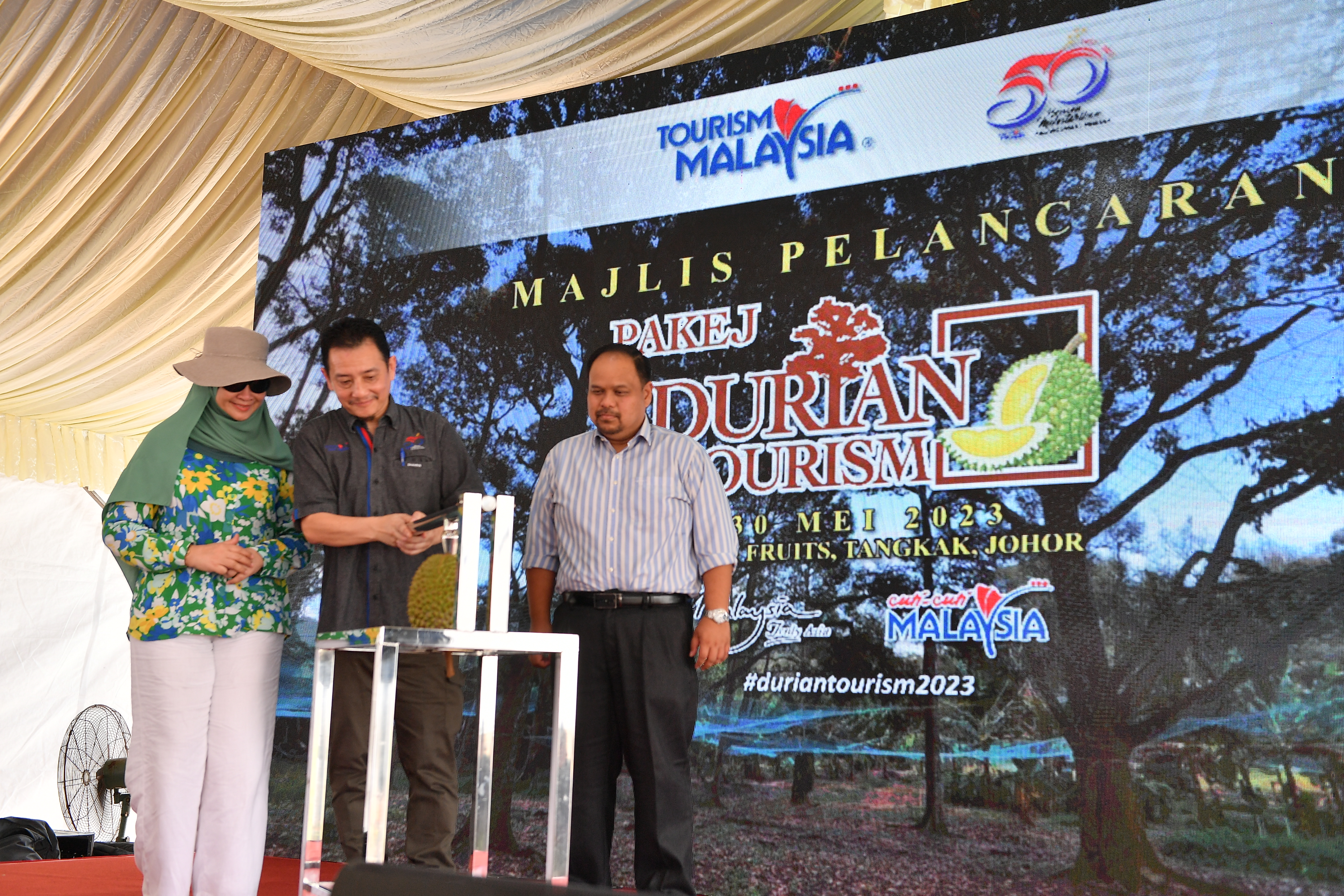 TOURISM MALAYSIA LANCAR PAKEJ DURIAN TOURISM 2023