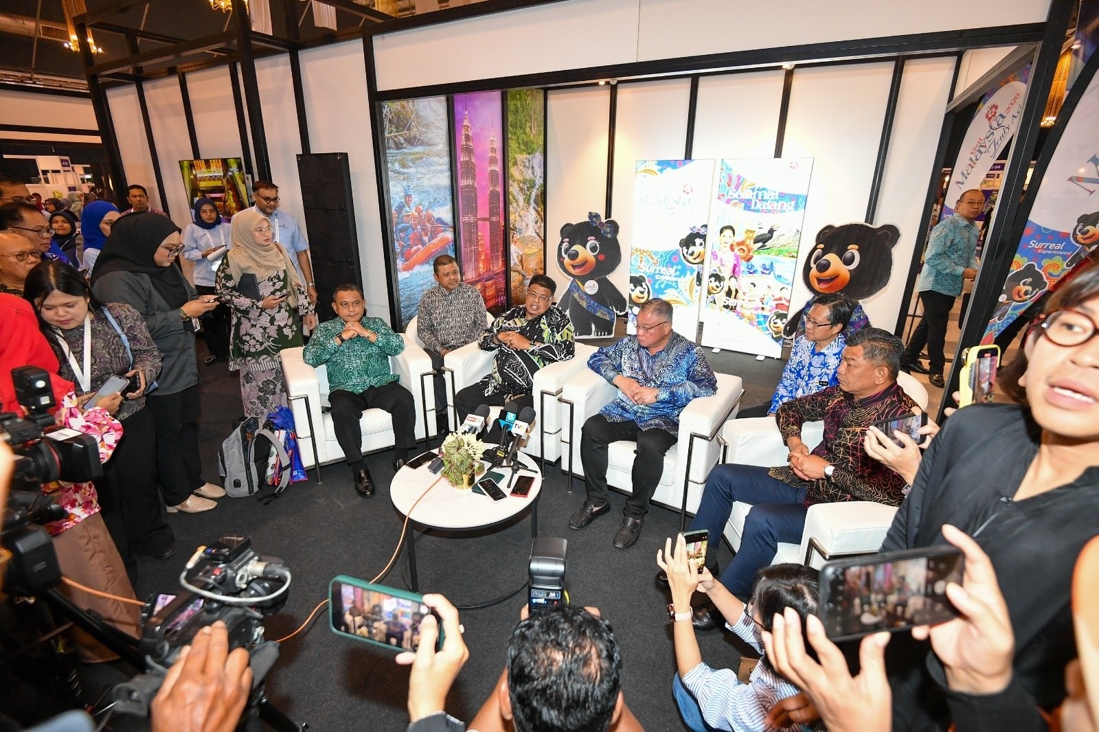 VMTM 2025 PLATFORM PROMOSI PELANCONGAN DOMESTIK BERSKALA BESAR MENJELANG VM2026