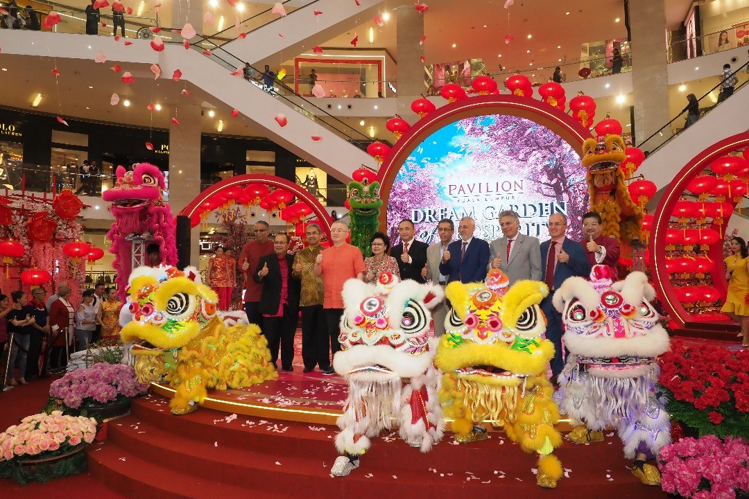 DREAM GARDEN OF PROSPERITY BRINGS ABUNDANCE OF BLESSINGS AND GOOD WISHES