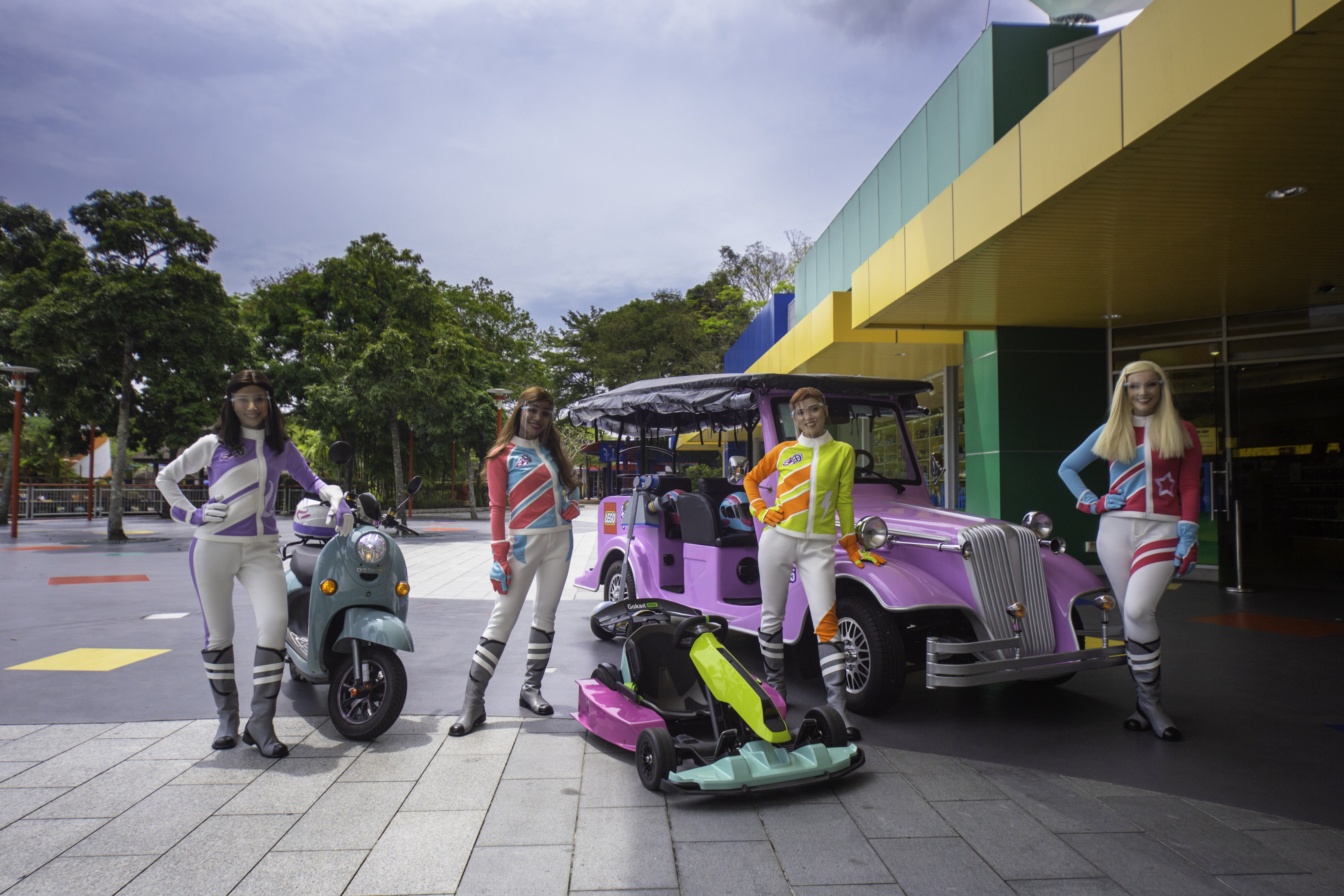 READY, GET SET, LEGOLAND!