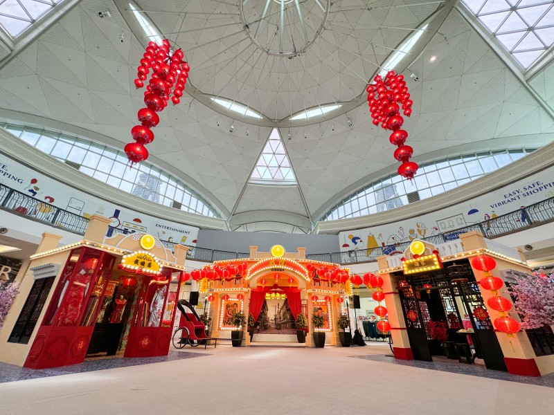 SURIA KLCC'S VINTAGE AFFAIR SPARKS CNY MAGIC