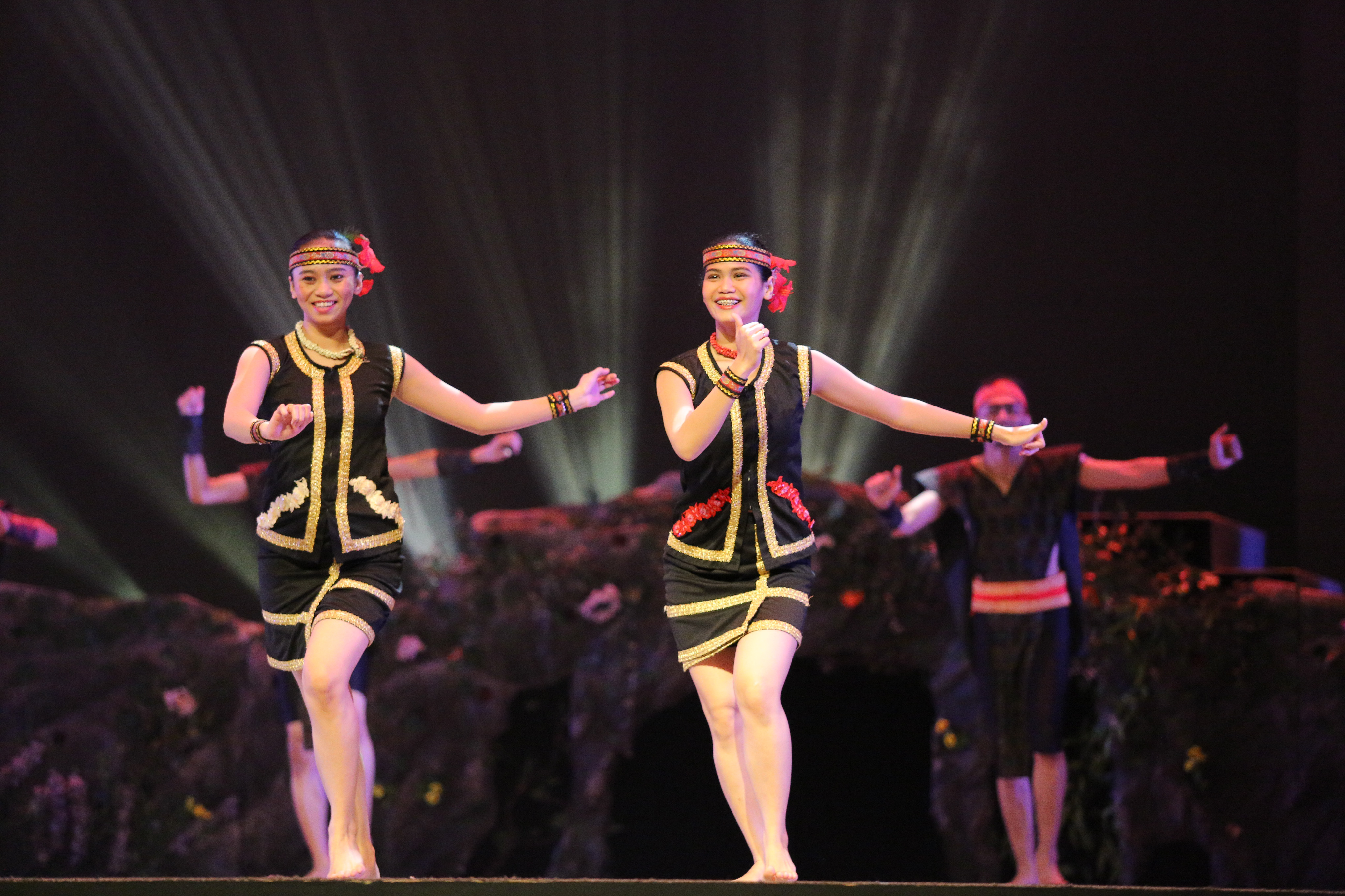 «FANTASY RAINFOREST»