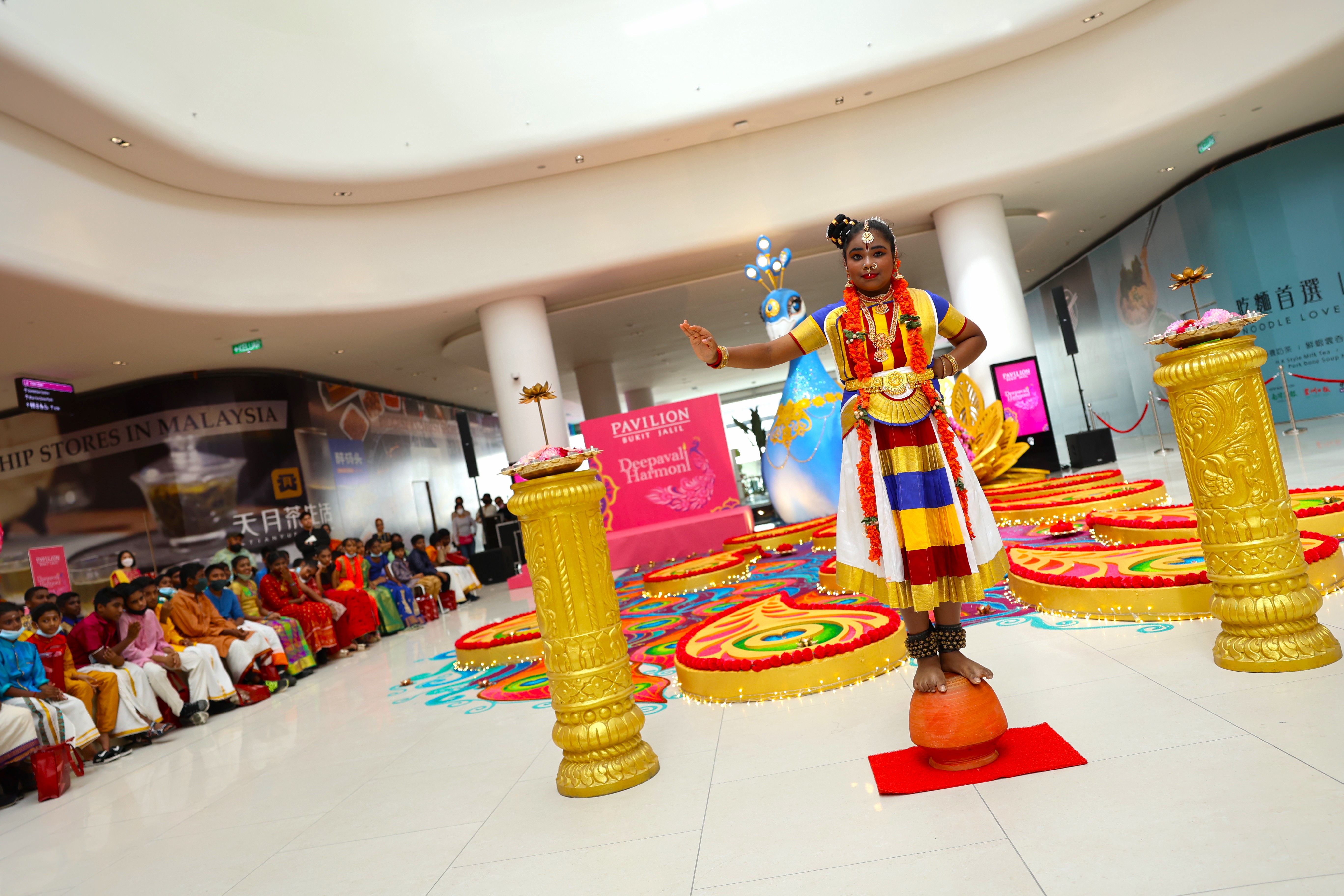 PAVILION BUKIT JALIL BRINGS COMMUNITY TOGETHER WITH FESTIVE ‘DEEPAVALI HARMONI’ CELEBRATION