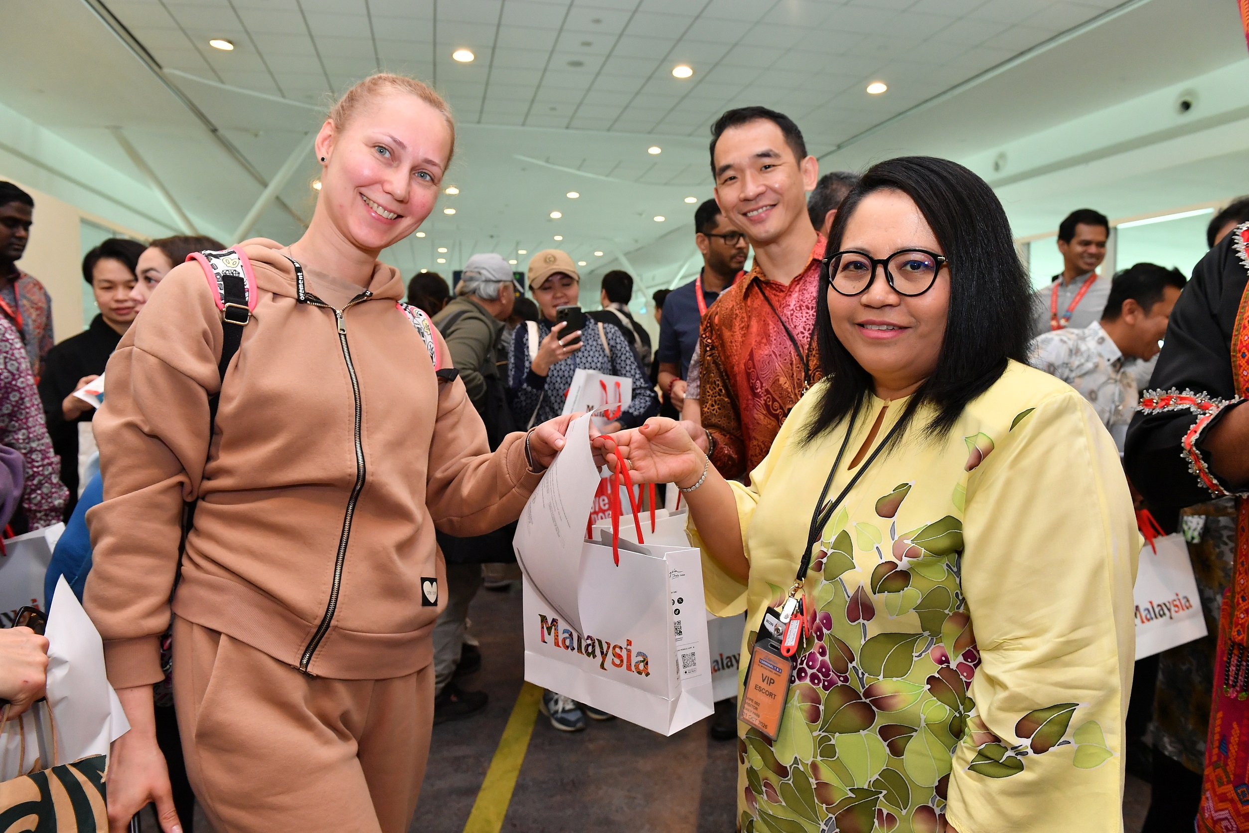 MALAYSIA WELCOMES INAUGURAL AIRASIA X FLIGHT FROM ALMATY TO KUALA LUMPUR