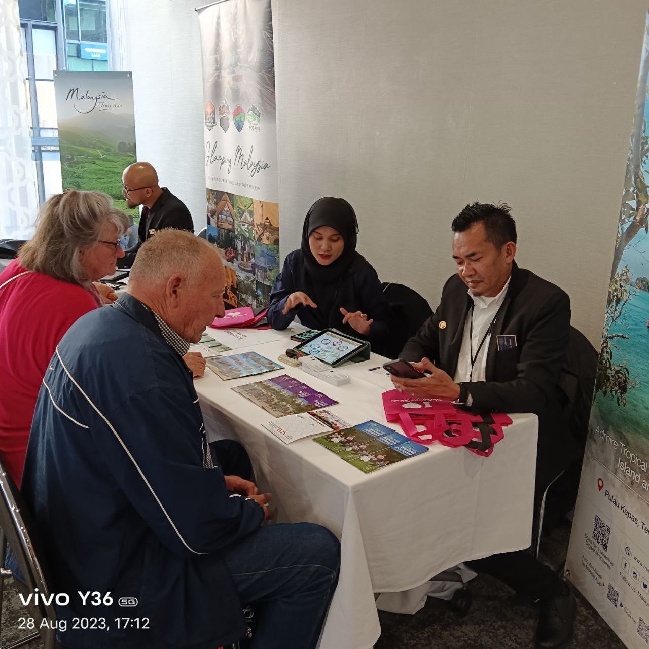 TOURISM MALAYSIA RETURNS TO ENTICE KIWIS TO VISIT MALAYSIA