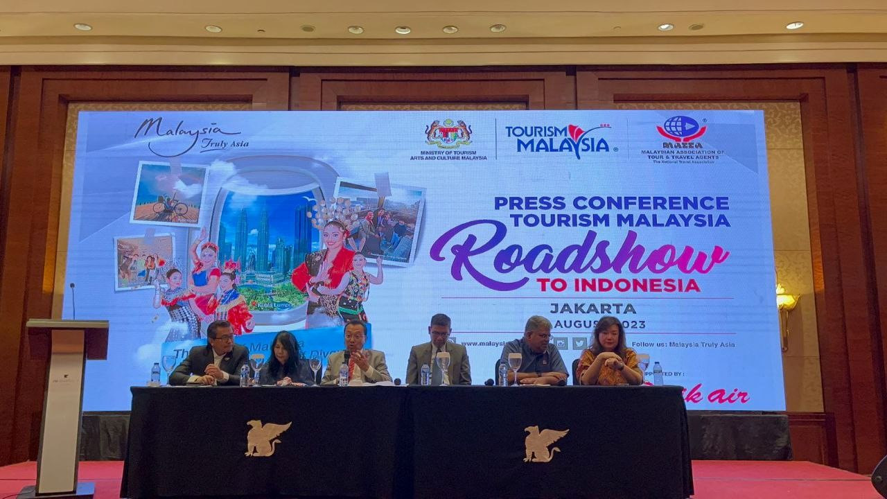 TOURISM MALAYSIA LANCAR MISI JUALAN KE INDONESIA  & KEMPEN MOTOGP SEPANG 2023