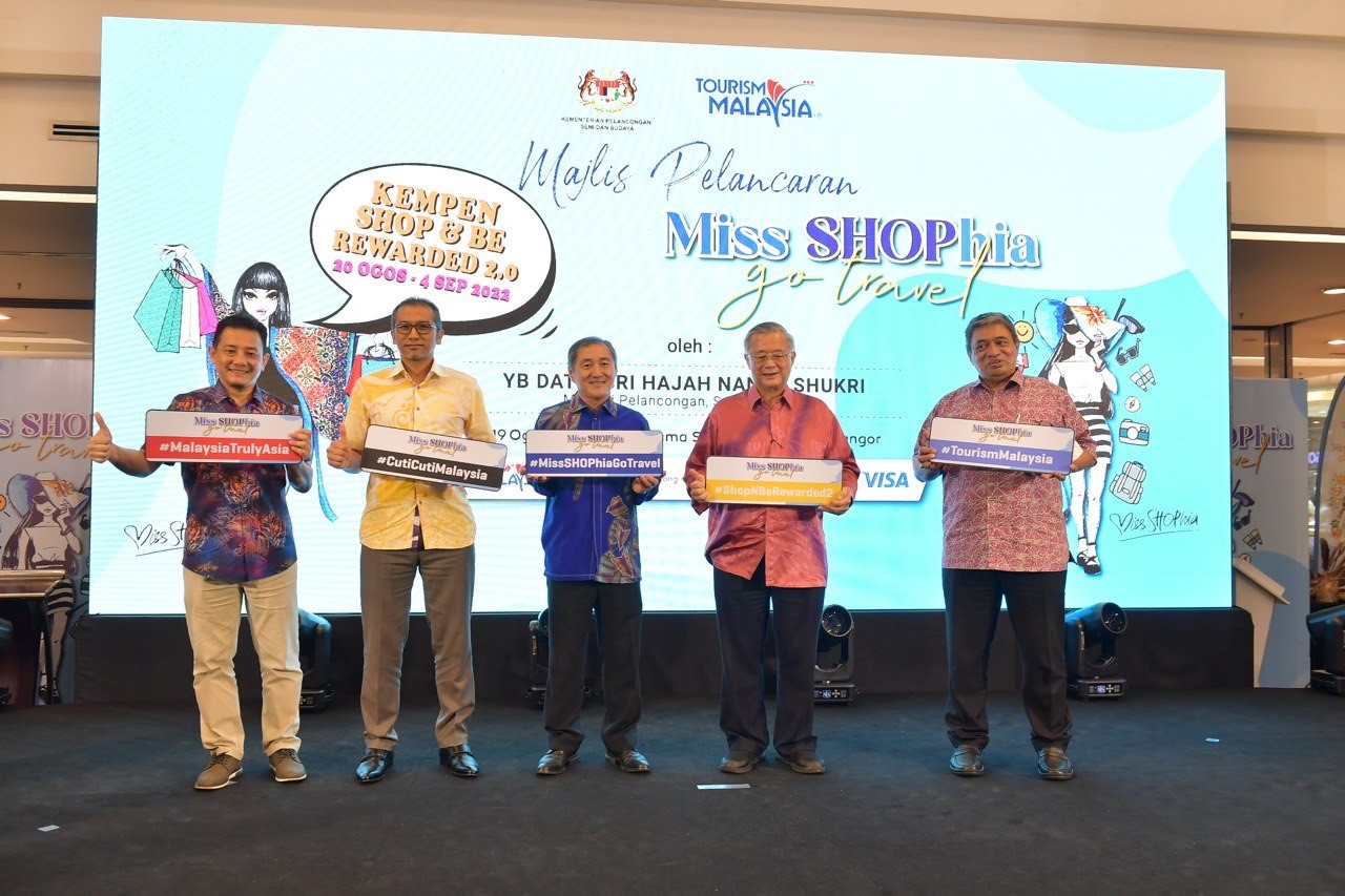 KEMPEN ‘SHOP & BE REWARDED 2.0’ KEMBALI DENGAN PENEBUSAN E-BAUCAR DAN TAWARAN PAKEJ MINAT KHAS DI PAMERAN MISS SHOPHIA GO TRAVEL 2022