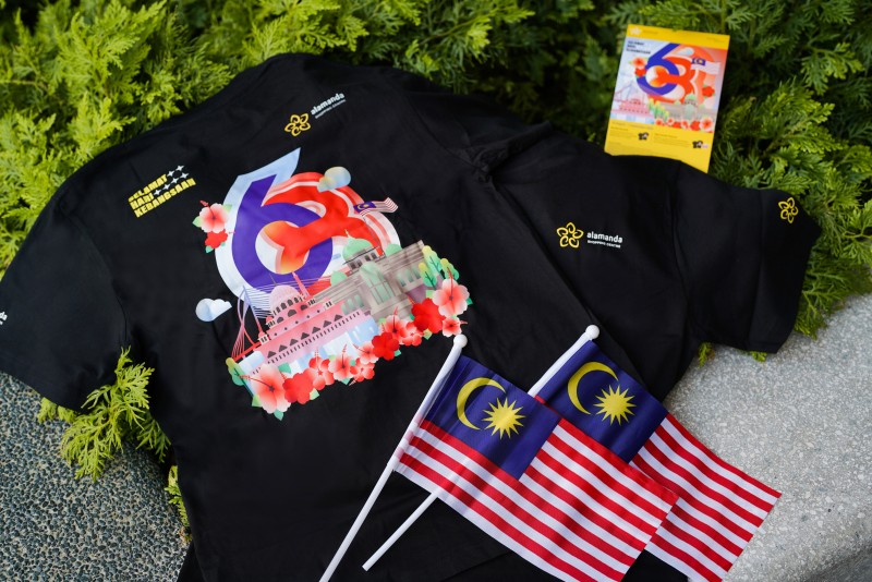 MERDEKA FESTIVITIES IN FULL SWING AT ALAMANDA PUTRAJAYA AND MESRA MALL KEMAMAN