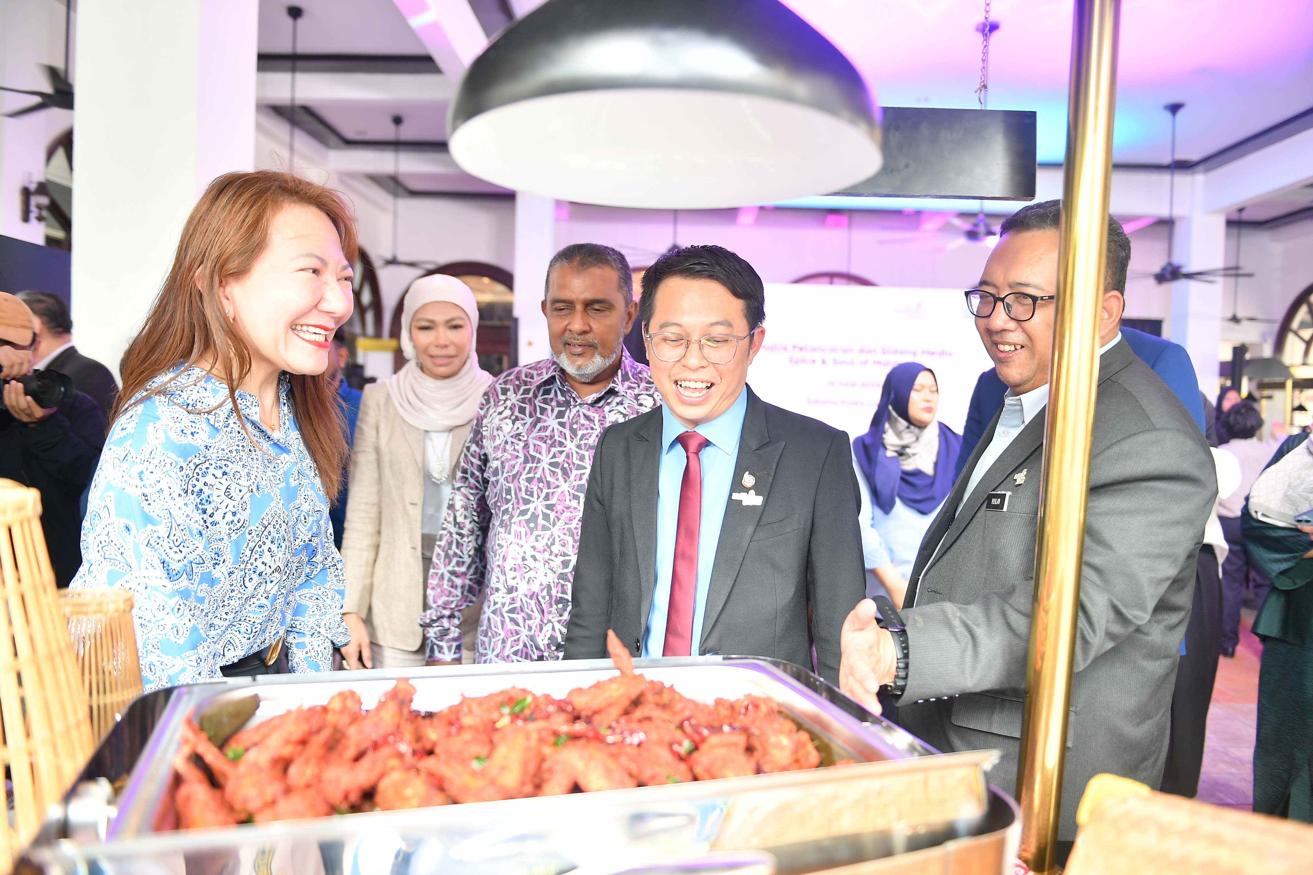 KEUNIKAN WARISAN KULINARI TEMPATAN MENERUSI ‘SPICE & SOUL OF MALAYSIA’