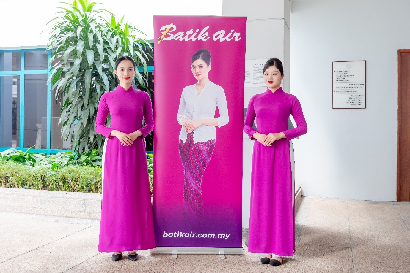 TOURISM MALAYSIA PARTICIPATES IN THE BATIK AIR ROADSHOW TO WOO VIETNAMESE TRAVELLERS