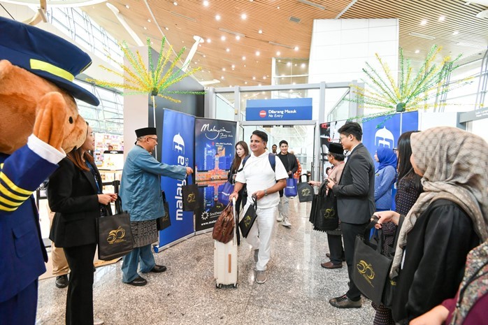 TOURISM MALAYSIA WELCOMES MALAYSIA AIRLINES INAUGURAL FLIGHT FROM DA NANG TO KUALA LUMPUR