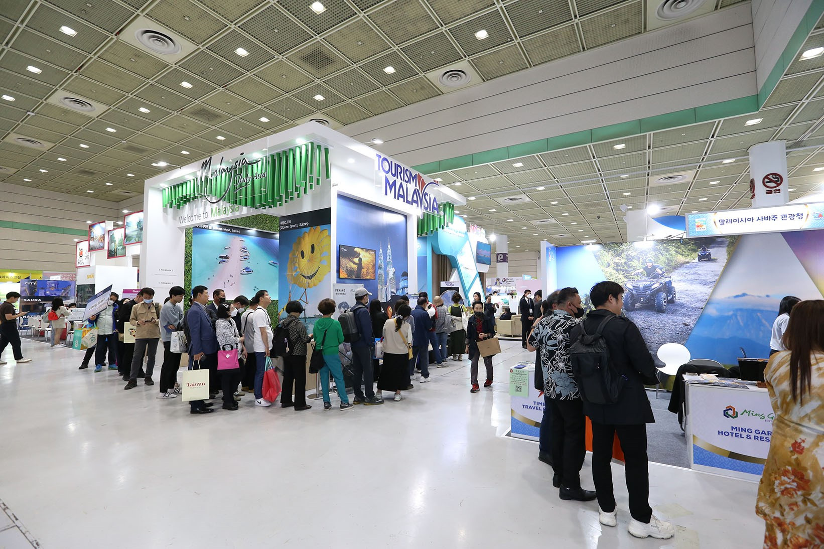 PROMOTING MALAYSIA’S BEST DESTINATIONS AT SEOUL INTERNATIONAL TRAVEL FAIR (SITF) 2023