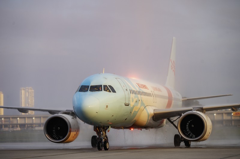 LOONG AIR LAUNCHES FLIGHT FROM XI’AN TO PENANG