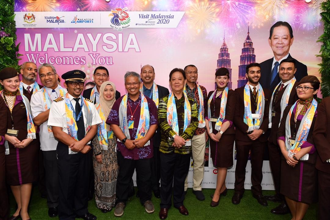 TOURISM MALAYSIA MENYAMBUT PELANCONG DI PINTU-PINTU MASUK UTAMA BERSEMPENA TAHUN MELAWAT MALAYSIA 2020