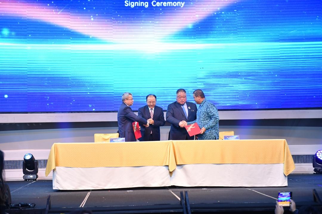 HUNAN BROADCASTING SYSTEM SIGNS MOU WITH TOURISM MALAYSIA FOR DOCUMENTARY PRODUCTION “STARRY EMBRACE”