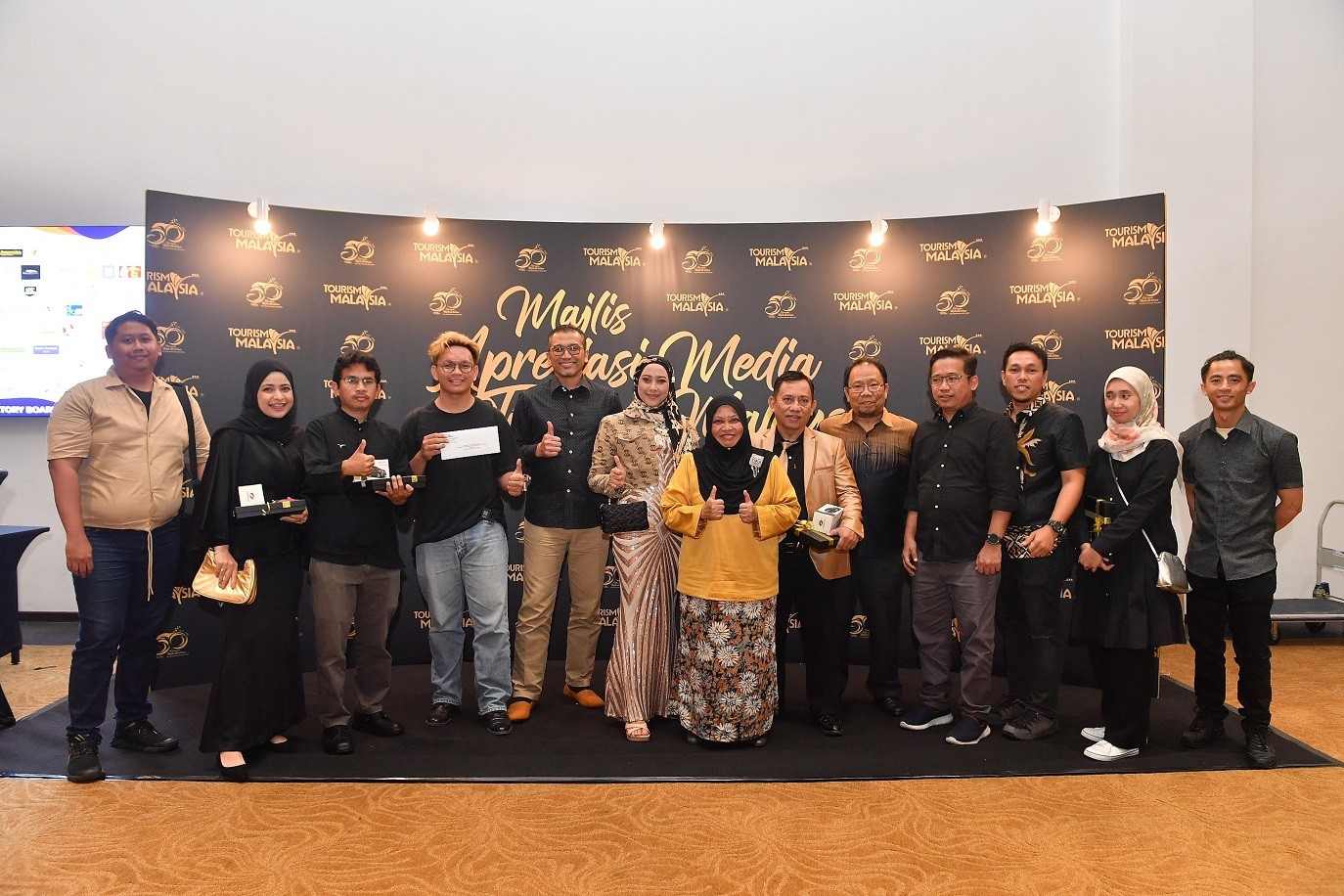 TOURISM MALAYSIA HARGAI SUMBANGAN MEDIA  JAYAKAN PROMOSI, BANTU PEMULIHAN  INDUSTRI PELANCONGAN