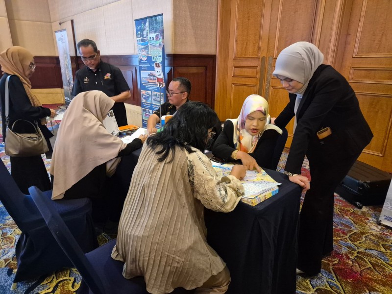 MISI GALAKAN PELANCONGAN TOURISM MALAYSIA TEMBUSI EMPAT BANDAR UTAMA DI INDONESIA