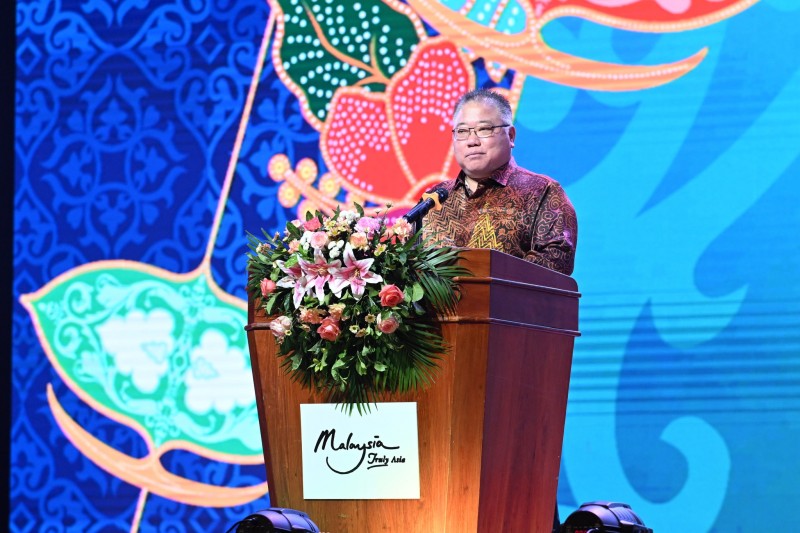 TOURISM MALAYSIA HOSTS “MALAYSIA NIGHT” GALA DINNER AT VIENTIANE IN CONJUNCTION WITH ATF 2024