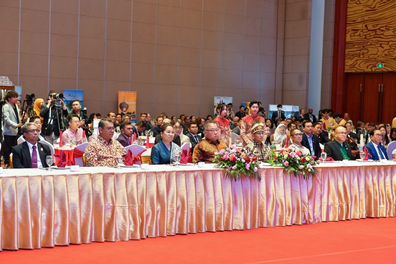 TOURISM MALAYSIA HOSTS “MALAYSIA NIGHT” GALA DINNER AT VIENTIANE IN CONJUNCTION WITH ATF 2024