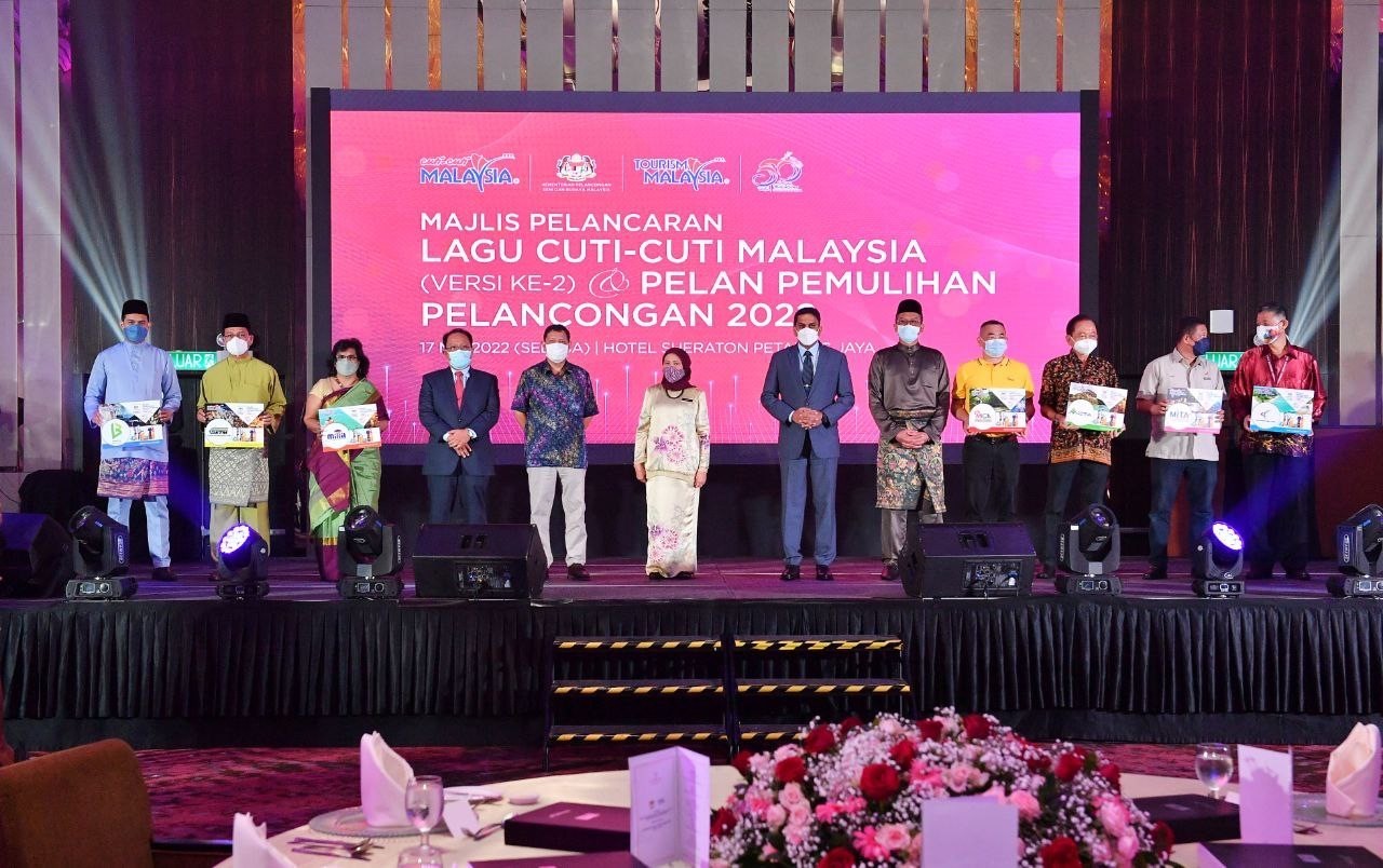 MOTAC LANCAR PELAN PEMULIHAN PELANCONGAN 2022 & LAGU CUTI-CUTI MALAYSIA VERSI KEDUA