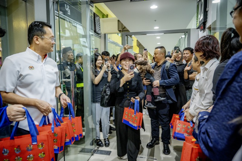 LOONG AIR LAUNCHES FLIGHT FROM XI’AN TO PENANG