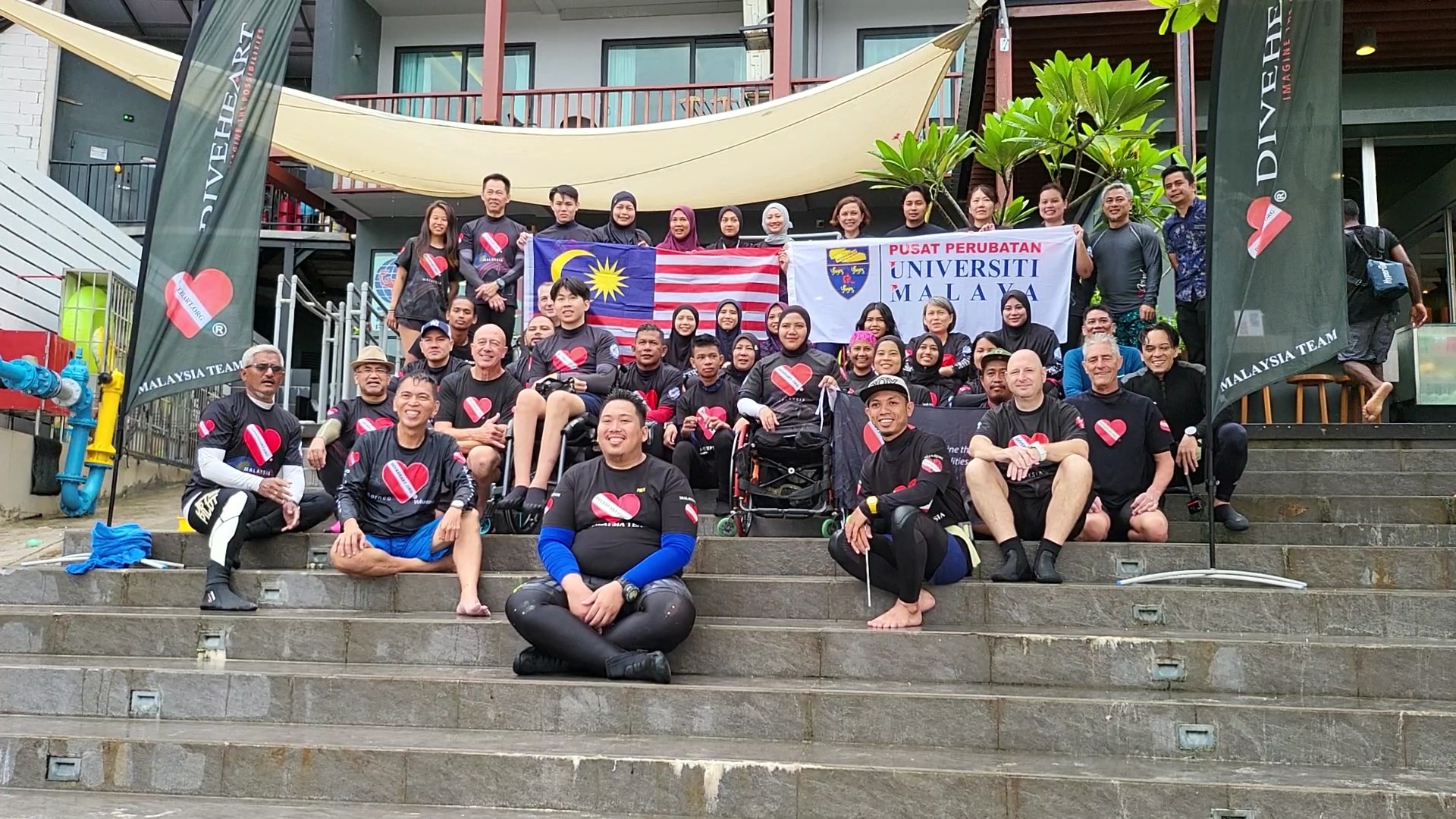 DIVEHEART BRINGS DISABLED DIVERS TO EXPLORE THE UNDERWATER WORLD OF PERHENTIAN