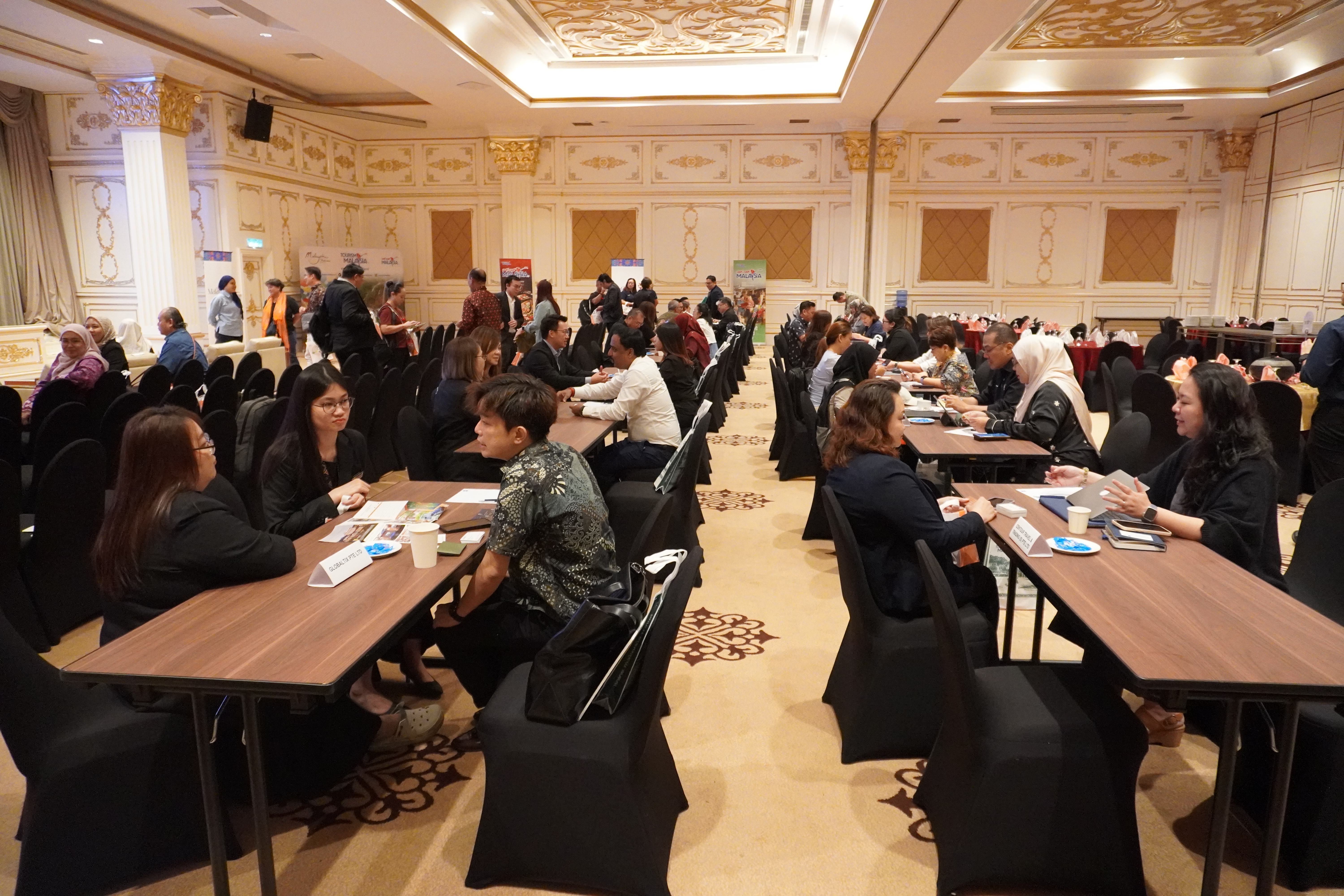 SARAWAK WELCOMES SINGAPORE’S TRAVEL AGENTS  FOR “MEET-THE-EXPERTS” PROGRAMME