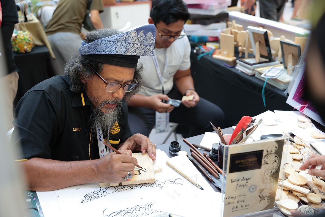 JERAYAWARA JOM CUTI-CUTI MALAYSIA 2023  TAWAR DISKAUN JUALAN PAKEJ PELANCONGAN SEHINGGA 50 PERATUS